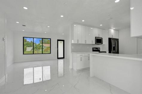 2301 Alcazar Drive Miramar FL 33023