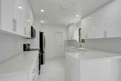 2301 Alcazar Drive Miramar FL 33023