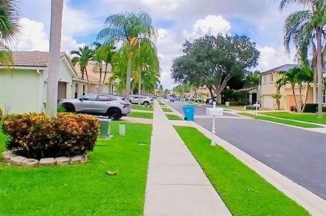 1124 Rialto Drive Boynton Beach FL 33436