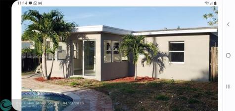 811 S Broadway Lantana FL 33462