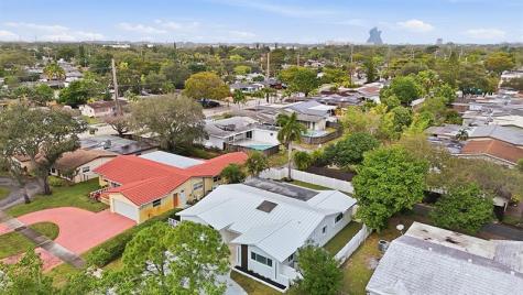 5507 W Park Road Hollywood FL 33021
