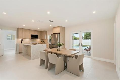 5507 W Park Road Hollywood FL 33021