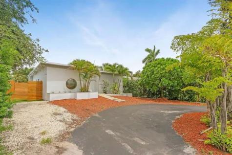3070 NE 13th Avenue Oakland Park FL 33334