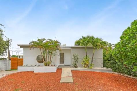 3070 NE 13th Avenue Oakland Park FL 33334