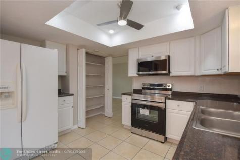 11451 NW 37th Street Sunrise FL 33323