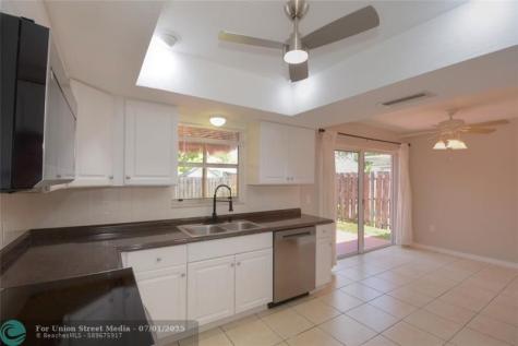 11451 NW 37th Street Sunrise FL 33323