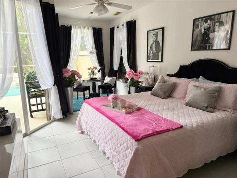 657 SW Munjack Cove Saint Lucie West FL 34986