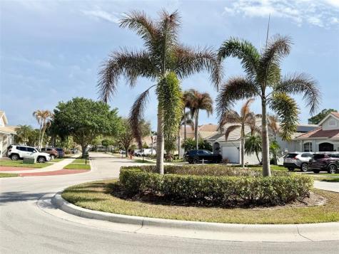 657 SW Munjack Cove Saint Lucie West FL 34986
