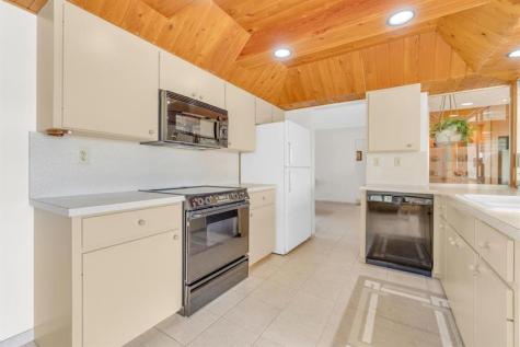 1774 NW 39th Place Oakland Park FL 33309