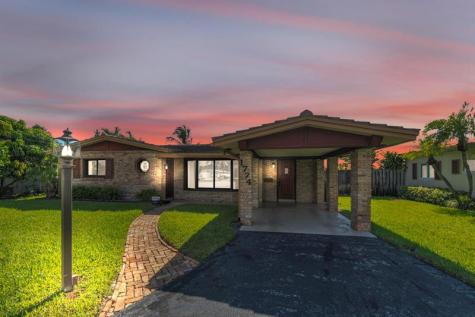 1774 NW 39th Place Oakland Park FL 33309