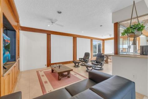 1774 NW 39th Place Oakland Park FL 33309