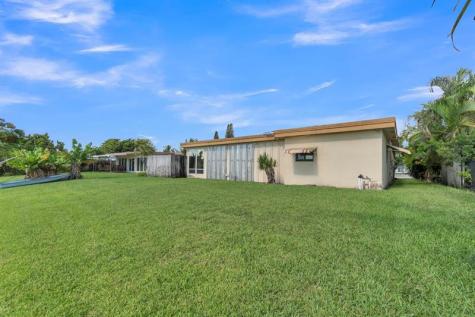 1774 NW 39th Place Oakland Park FL 33309