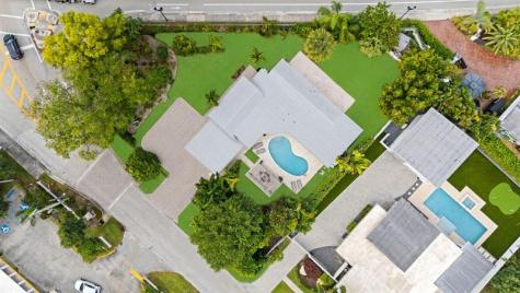 2711 Mayan Drive Fort Lauderdale FL 33316