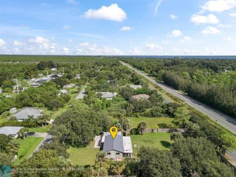 9633 Honeysuckle Other City - In The State Of Florida FL 32976