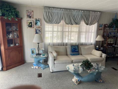 8621 SW 18th Court Davie FL 33324