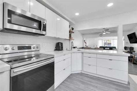 2535 Sherman Street Hollywood FL 33020