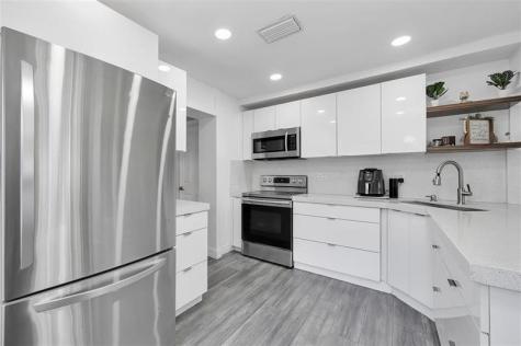 2535 Sherman Street Hollywood FL 33020