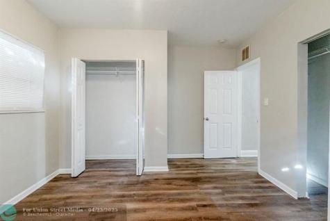 734 SW 4th Street Dania Beach FL 33004