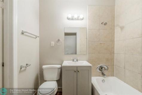 734 SW 4th Street Dania Beach FL 33004