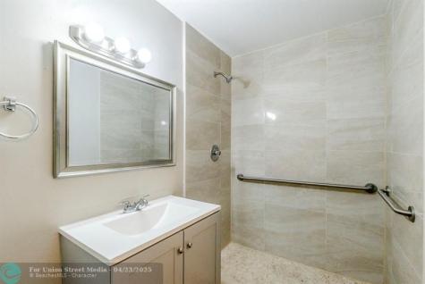 734 SW 4th Street Dania Beach FL 33004