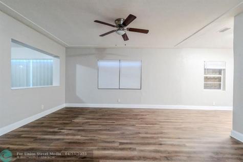 734 SW 4th Street Dania Beach FL 33004