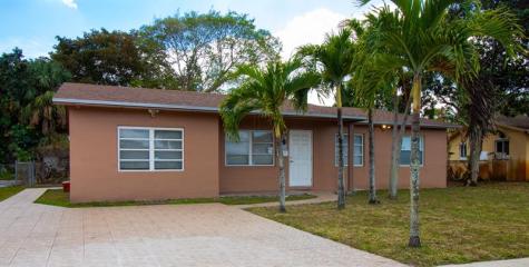 6860 Broadmoor North Lauderdale FL 33068