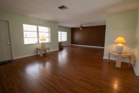 6860 Broadmoor North Lauderdale FL 33068