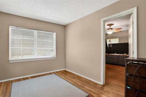 9806 NW 71st Street Tamarac FL 33321