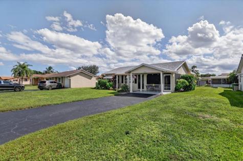 9806 NW 71st Street Tamarac FL 33321