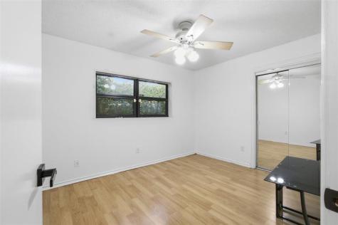 2702 NW 98th Way Coral Springs FL 33065