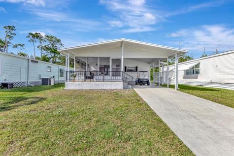 31 La Puerta Del Norte Fort Pierce FL 34951