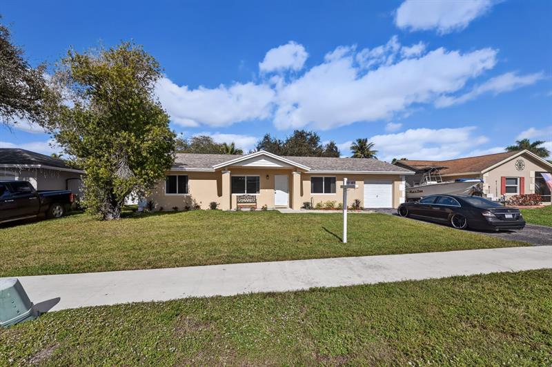 12541 SW 10th Court Davie FL 33325