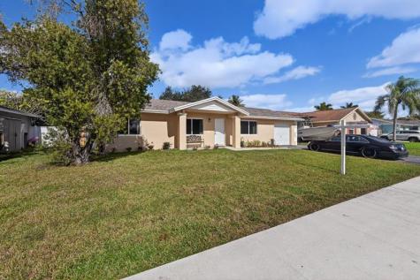 12541 SW 10th Court Davie FL 33325
