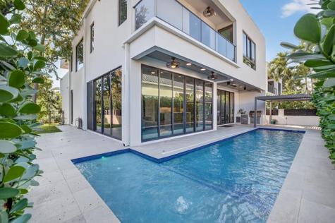 1225 NE 4th Street Fort Lauderdale FL 33301