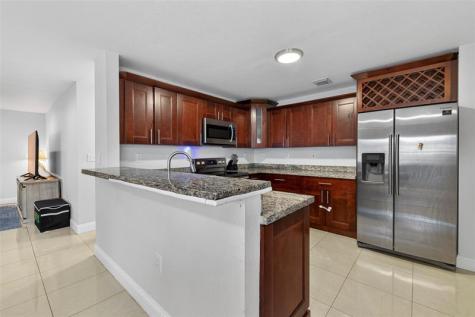 348 NW 40th Court Oakland Park FL 33309