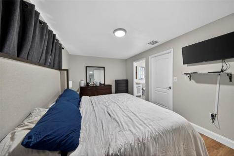 348 NW 40th Court Oakland Park FL 33309