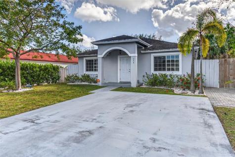 348 NW 40th Court Oakland Park FL 33309
