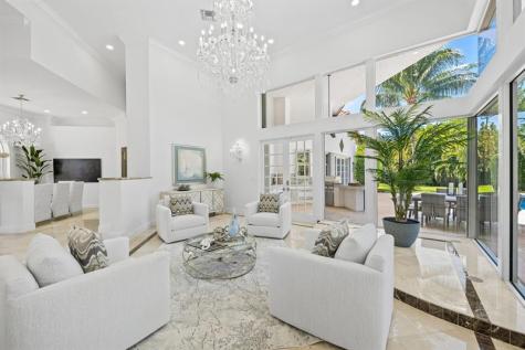 8618 Sawpine Road Delray Beach FL 33446