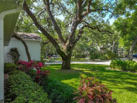 7330 36TH Court Vero Beach FL 32967