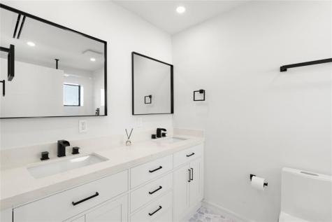 455 SW 14th Court Pompano Beach FL 33060