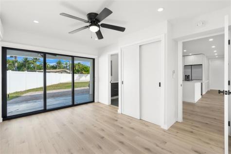 455 SW 14th Court Pompano Beach FL 33060