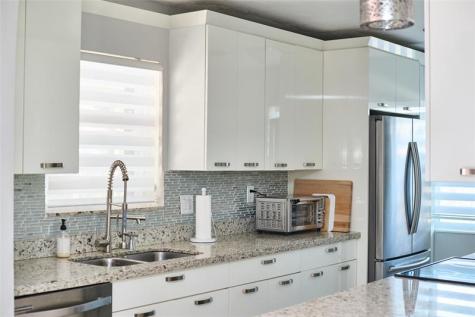 Lauderdale Lakes FL 33309
