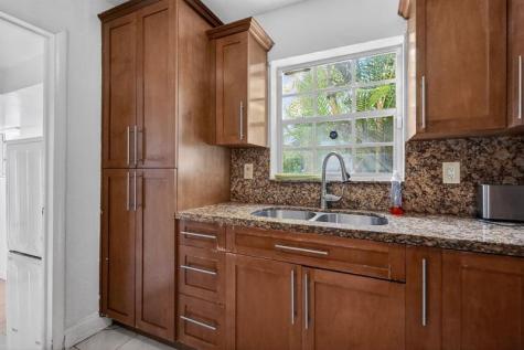 269 NE 110th Terrace Miami FL 33161