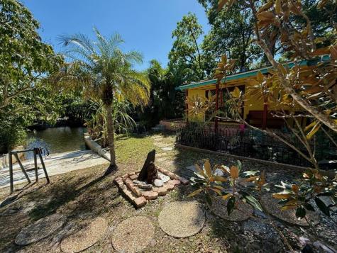2048 SW 28th Terrace Fort Lauderdale FL 33312
