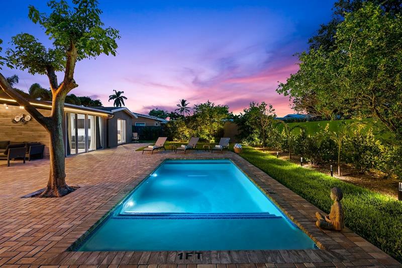 4311 NE 15th Avenue Oakland Park FL 33334