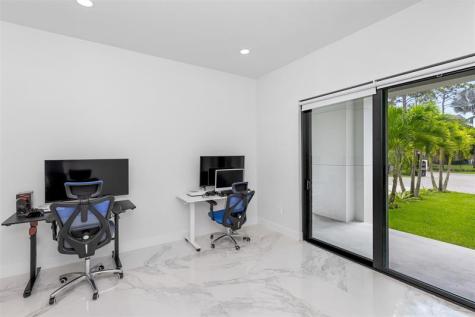 5951 NW 72 Way Parkland FL 33067