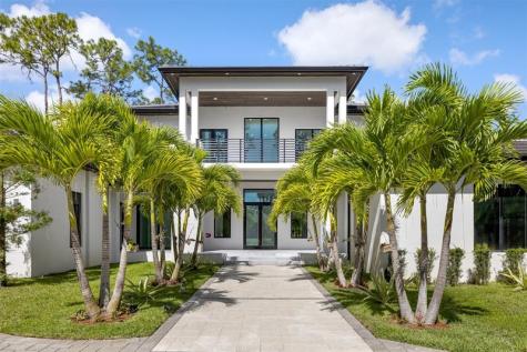 5951 NW 72 Way Parkland FL 33067