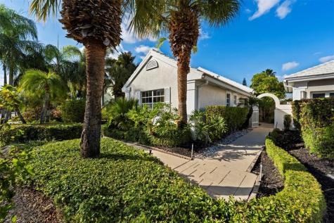 9181 Heathridge Drive West Palm Beach FL 33411