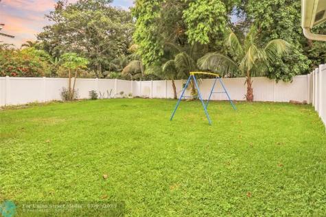 22488 Overture Circle Boca Raton FL 33428