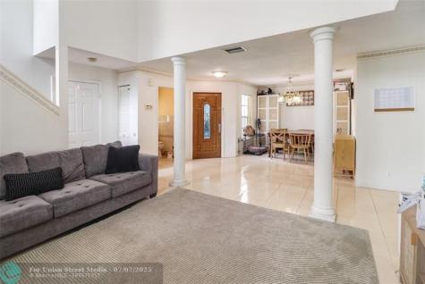 22488 Overture Circle Boca Raton FL 33428